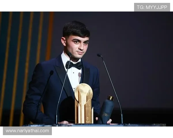 佩德里与穆西亚拉:控场能力与突破能力对比分析 佩德里与穆西亚拉:控场能力与突破能力对比分析